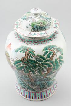 LOCKURNA, porslin, Kina, 1900-/2000-tal.