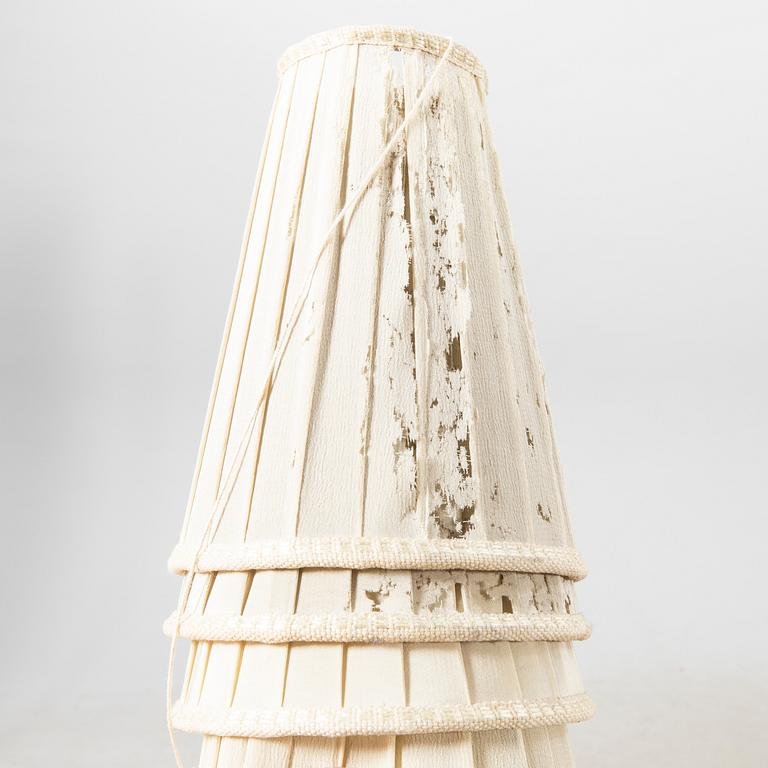 Taklampa möjligen Hans Bergström 1900-talets mitt.