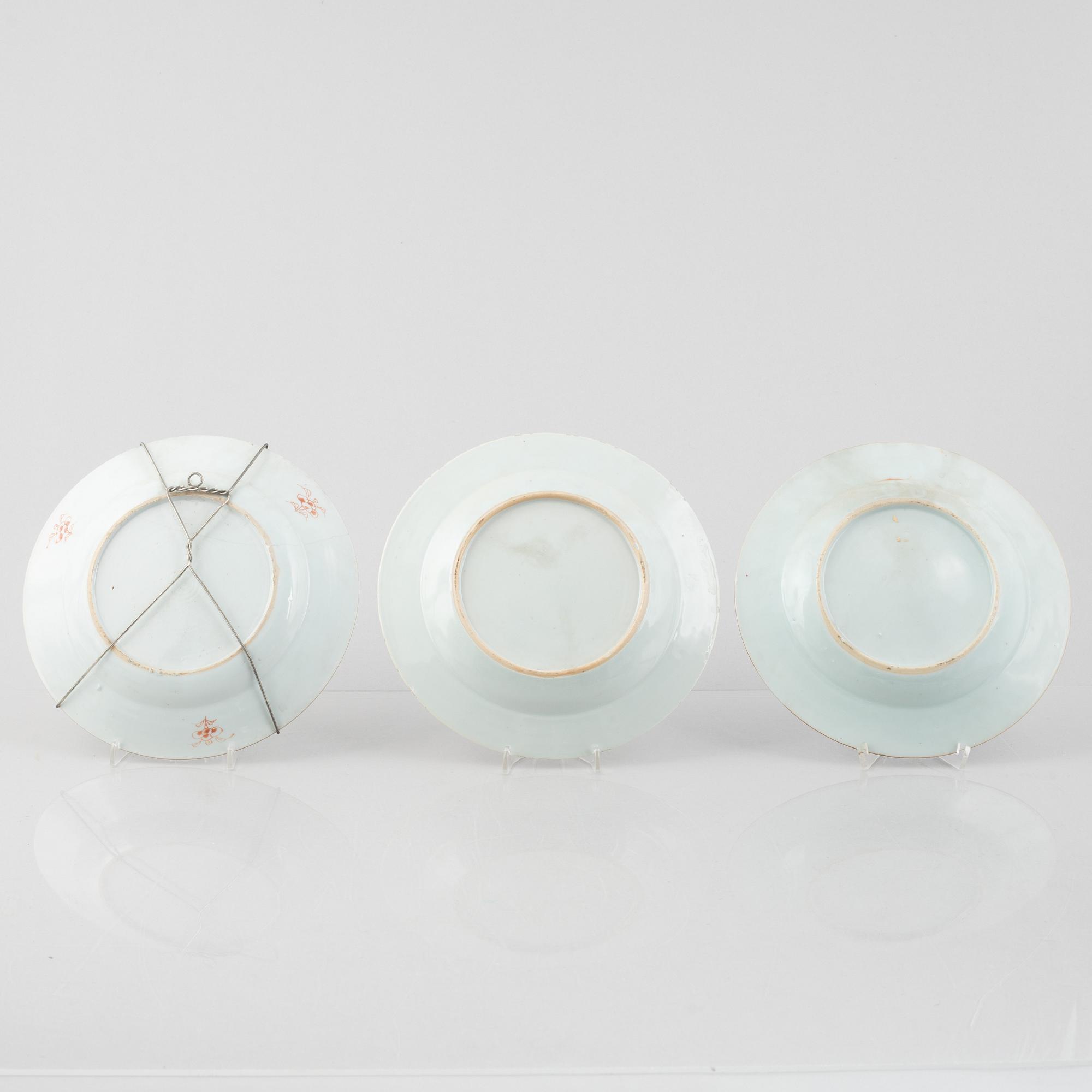 Six export porcelain plates, China, Yongcheng (1723-35) & Qianlong (1736-95).