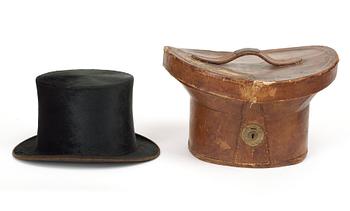 717. An english early 20th cent hat.