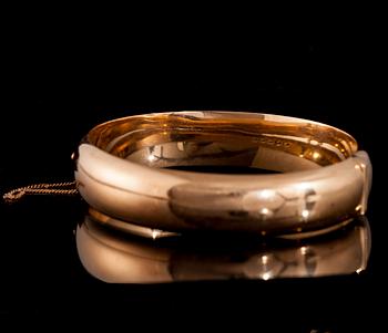 ARMBAND, 14K guld. Kultateollisuus, Åbo 1957. Vikt ca 35,6 g.