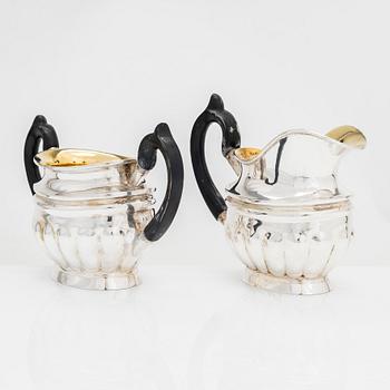 Sugar bowl and cream jug, and four pieces of silver cutlery, Vyborg, Turku, Hämeenlinna and Helsinki 1926-60.