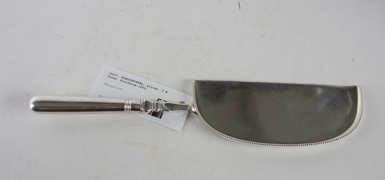 BORDSSKYFFEL, silver, J E Torsk, Stockholm 1896.