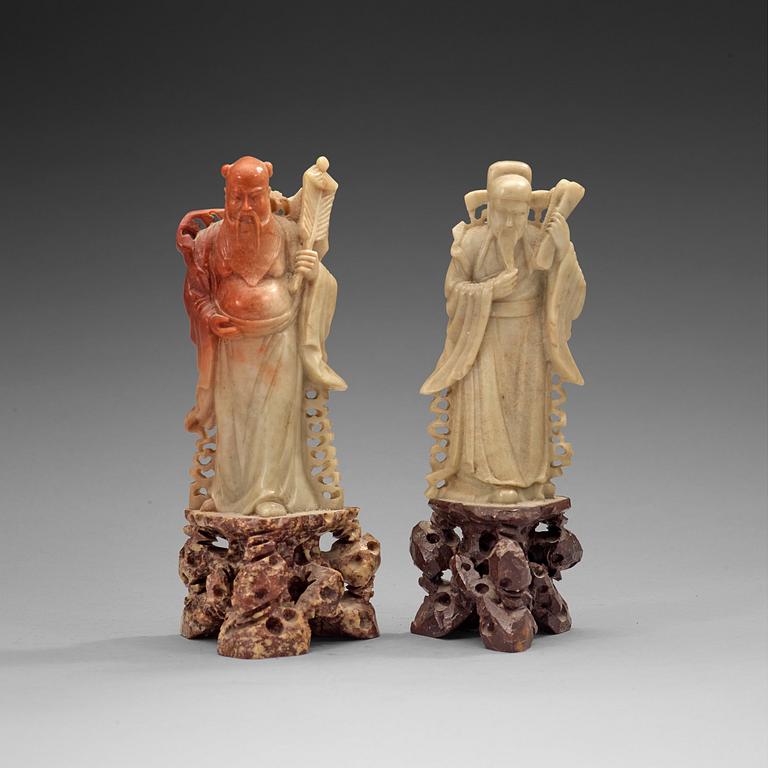 Two soapstone sculptures of immortals, late Qing dynasty, 19th Century.