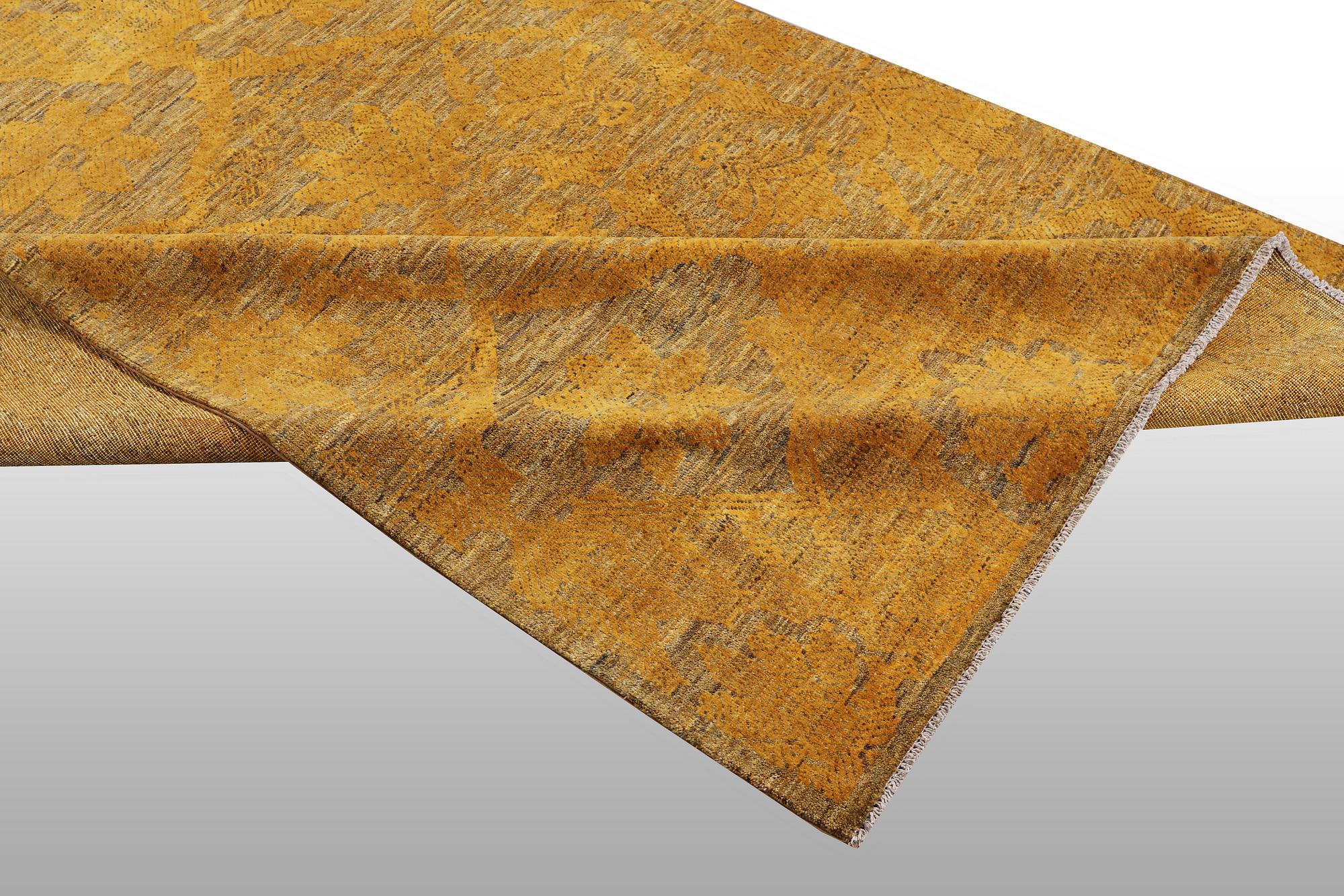 Matta, Ziegler design, ca 239 x 168 cm.