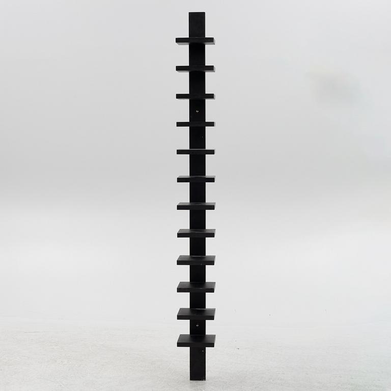John Kandell, hylla, "Pilaster", Källemo.