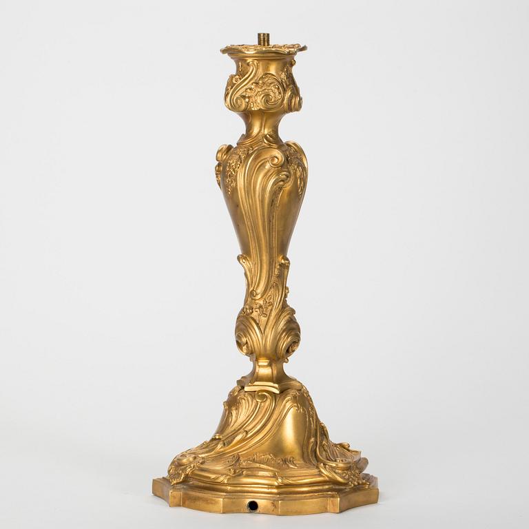 LAMPFOT, Louis XV-stil, 1900-tal, brons.