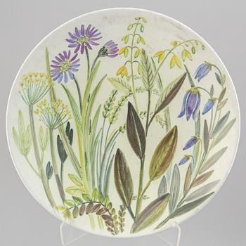 RÖRSTRAND, a set of 4 stoneware dishes, Carl-Harry Stålhane, Oskar Dahl, Sylvia Leuchovius, Sweden mid 20th century.