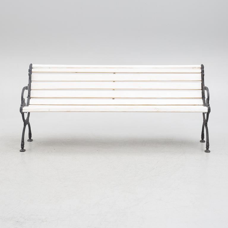 A garden sofa from Husqvarna, first half of the 20th century.