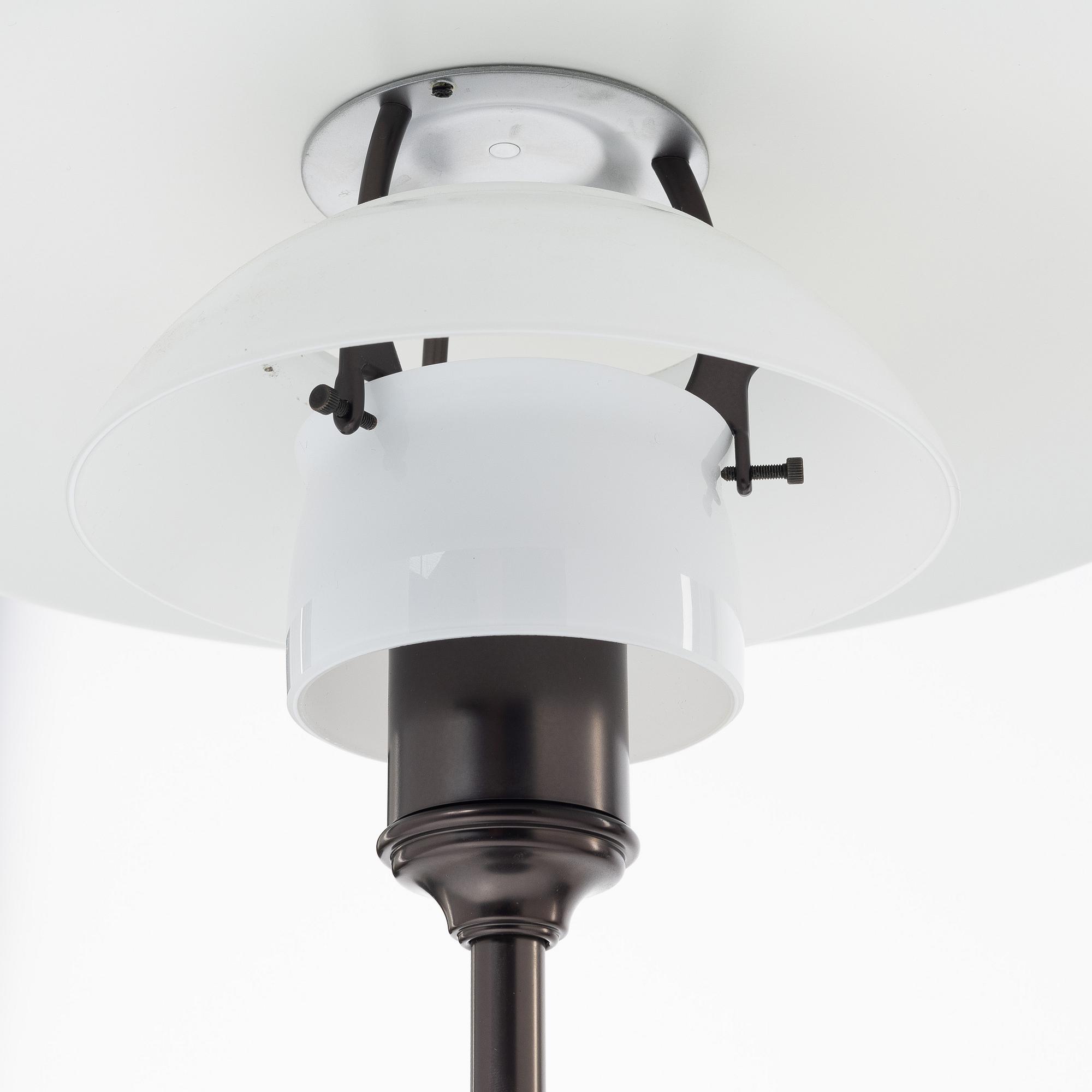 Poul Henningsen, A model 'PH 3 1/2-2/12' table lamp, Louis Poulsen, Denmark.