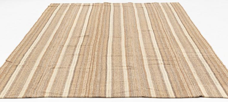 Carpet, 350 x 243 cm.
