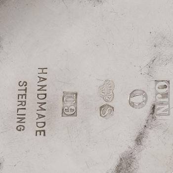BÄGARE, sterlingsilver, Owe Johansson, Stockholm 1968. Vikt c:a 135 g.