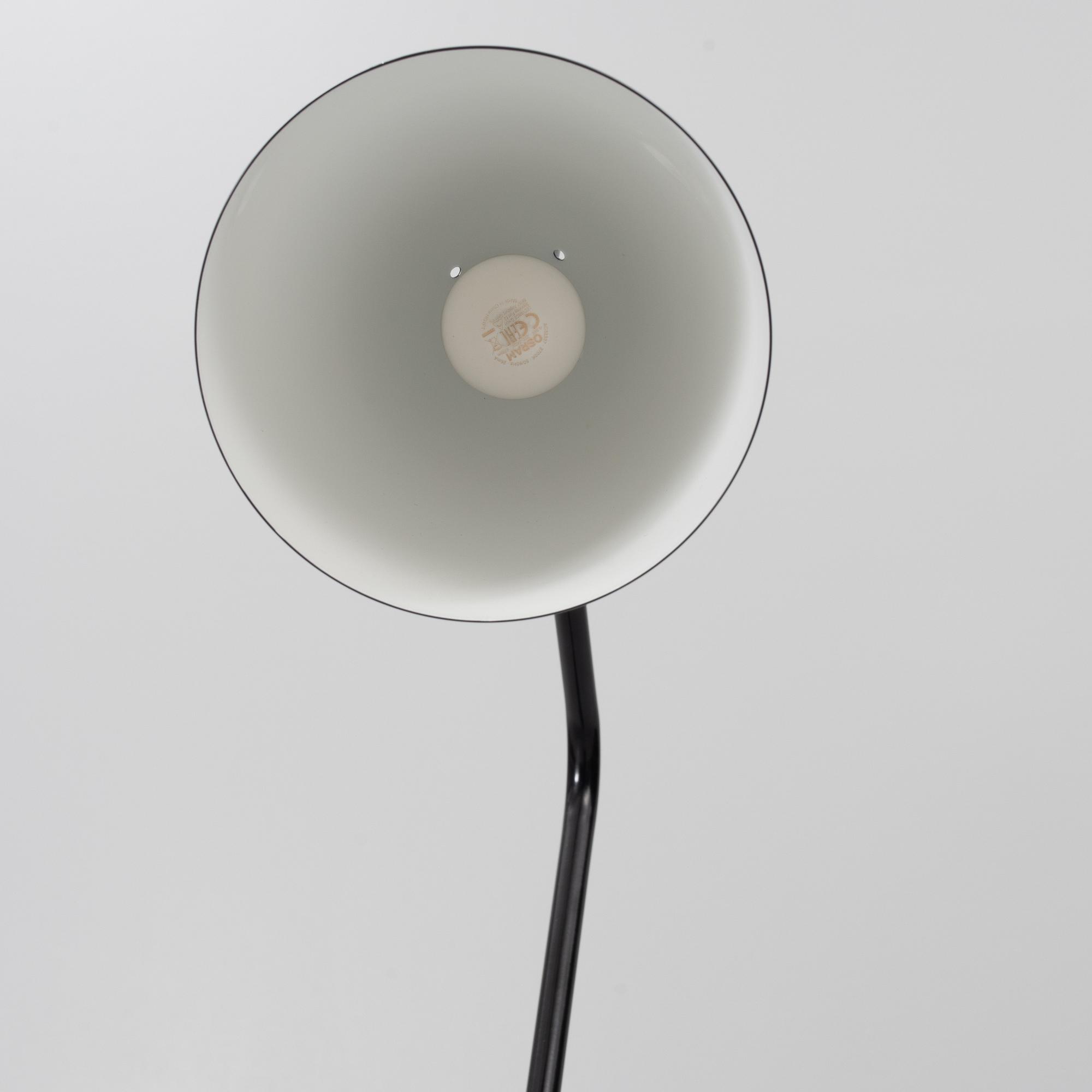 Greta Magnusson Grossman, golvlampa, "Grashopper", GUBI, Danmark.