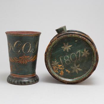 A Swedish wooden cup and bottle, late 18th / early 19th century.