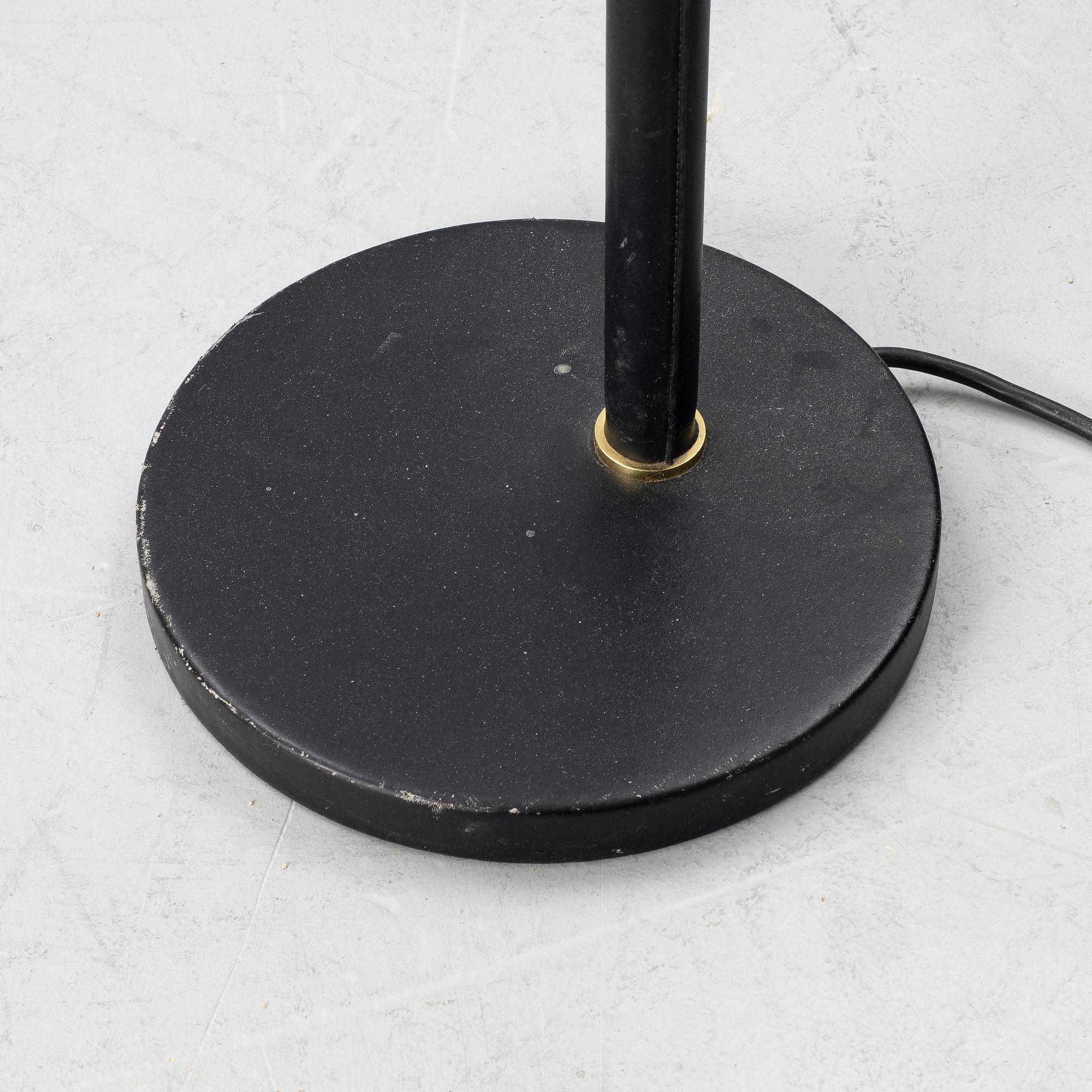 Alvar Aalto, A model A 809 floorlamp,  Valaisinpaja OY, Finland.