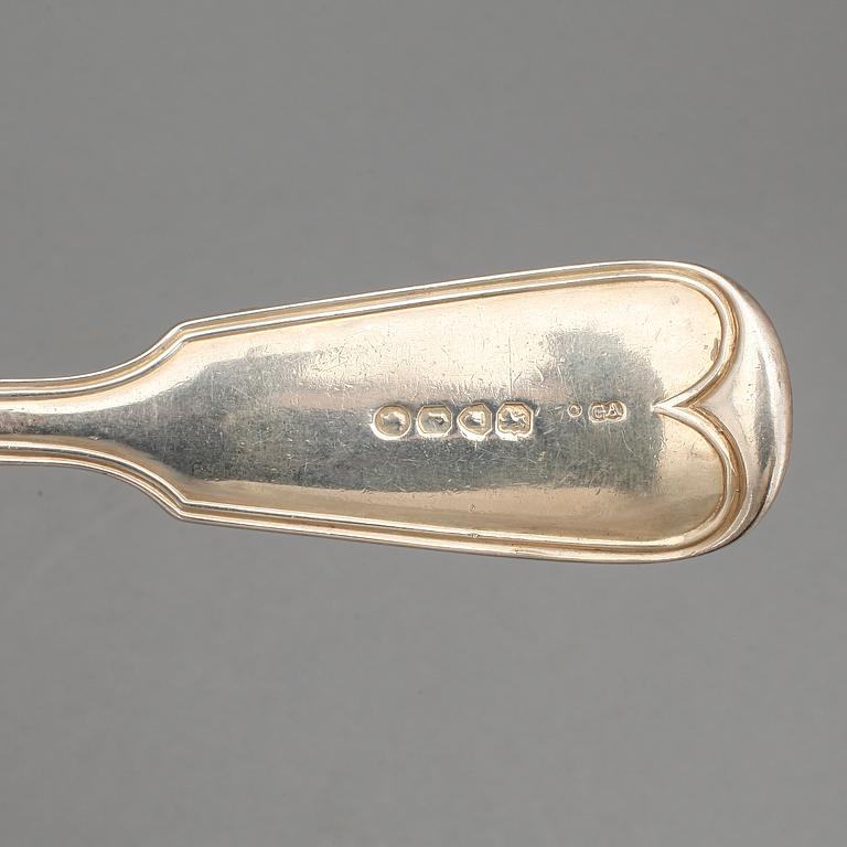 SOPPSLEV, silver, London, otydligt årtal, troligen 1860. Vikt ca 303 gram.