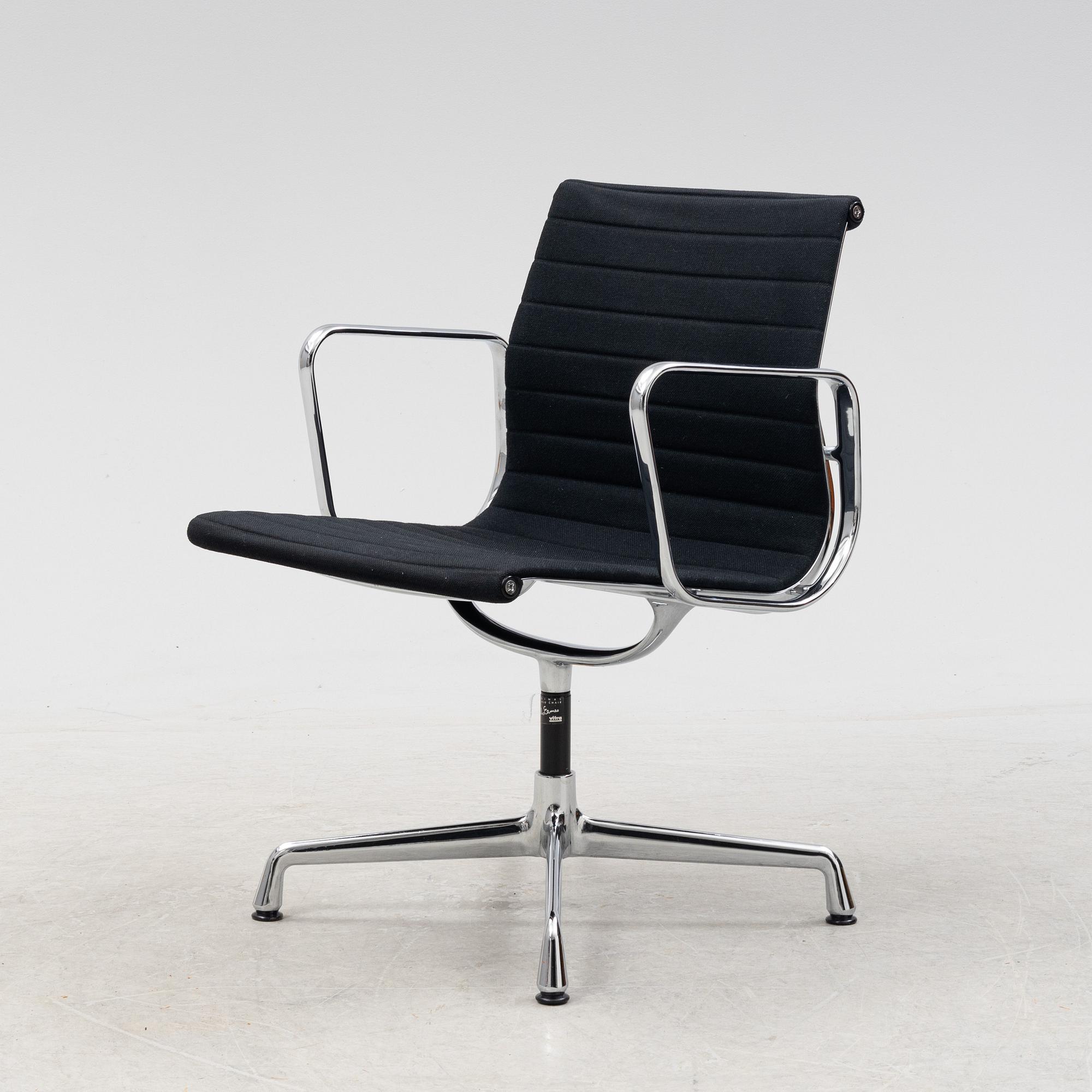 A EA 108 swivelchair by Charles and Ray Eames for Vitra. designed 1958.