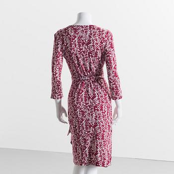 DRESS, Diane von Furstenberg.