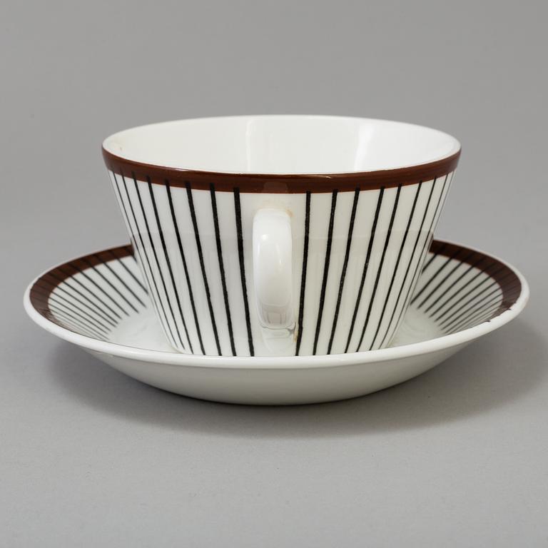 STIG LINDBERG, servisdelar, 32 stycken, porslin,"Spisa Ribb", benporslin, Gustavsberg, 1955-1974.