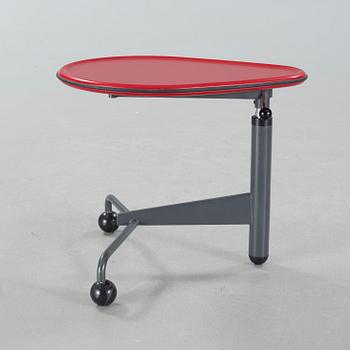 A "Kick" table, designed by Toshiyuki Kita for Cassina, model launched 1983.