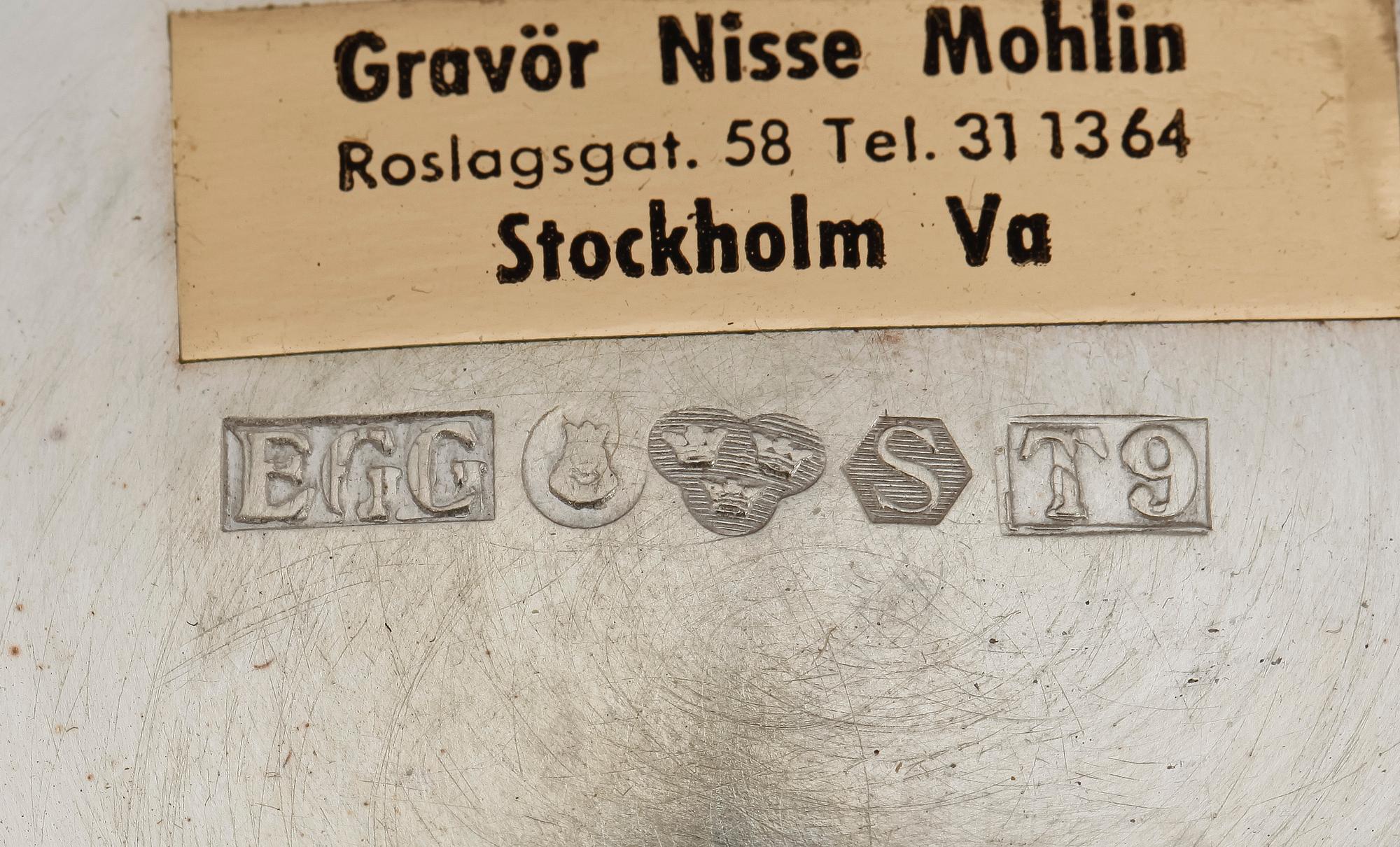 BÄGARE, 3 st, silver, bl a David Andersen, Norge och K G Markströms Guldsmeds AB 1943. Tot 502 g.