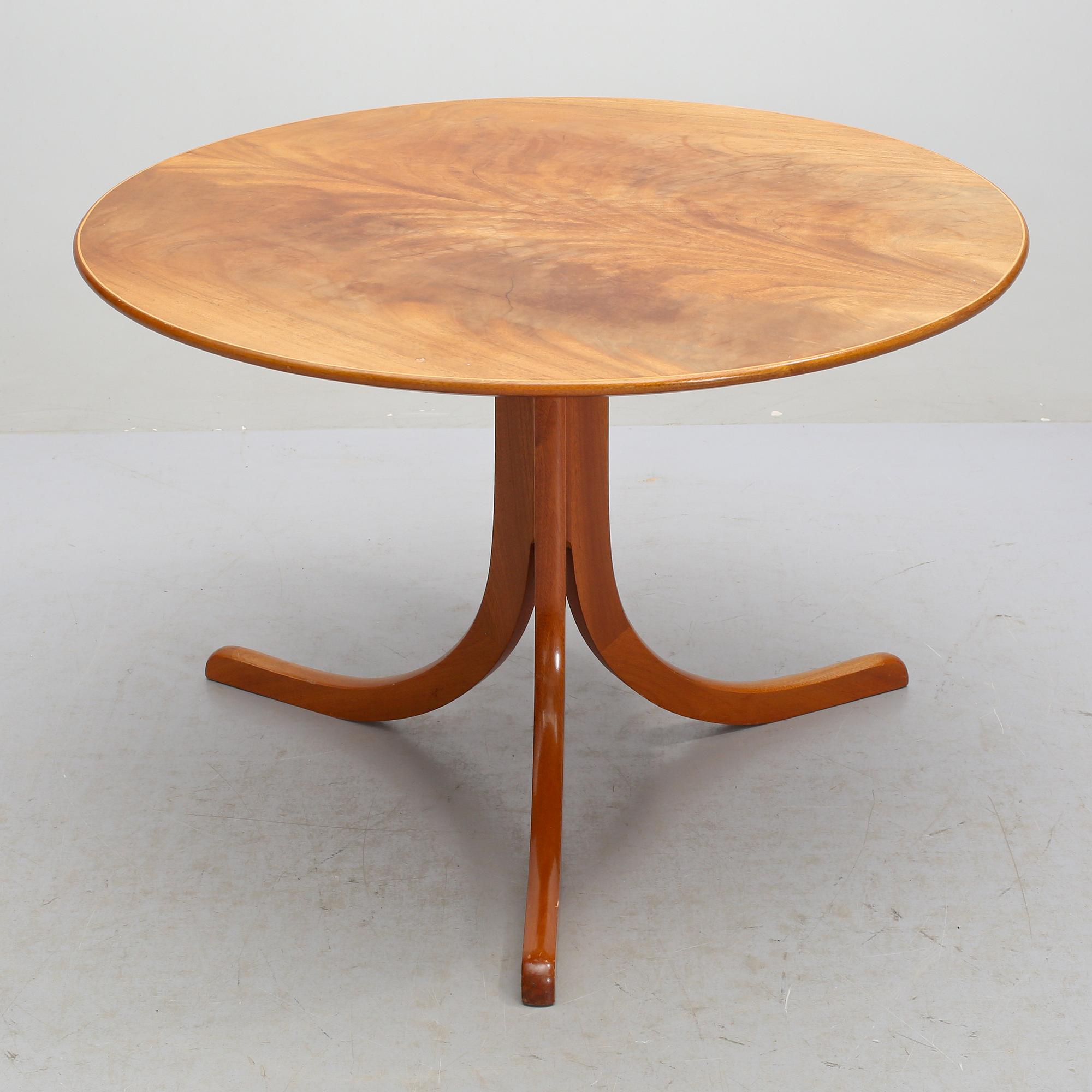 SOFFBORD, "modell 1020", Josef Frank, Firma Svenskt Tenn, 1900-talets andra hälft.