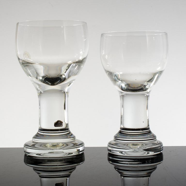 BERTIL VALLIEN, glas, 23 st, "Ballad", Kosta Boda, formgivna 1975.