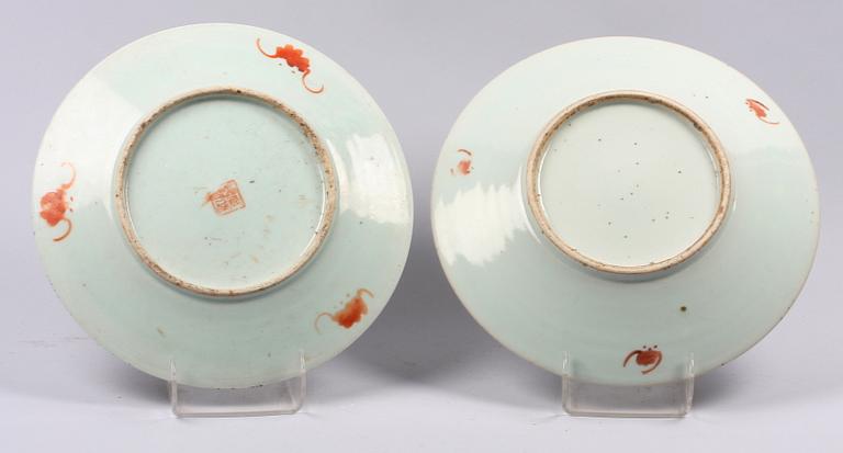 FAT, 2 st, porslin, Kina, 1900-tal.