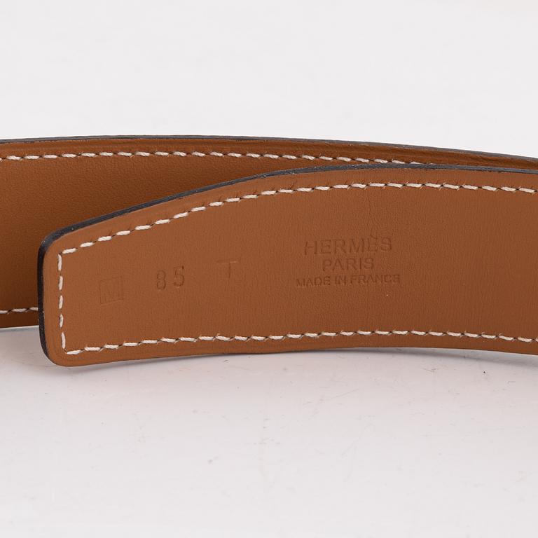 Hermès, a reversible 'Constance' leather belt, 2009, size 85.