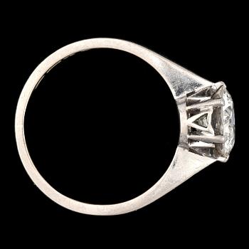 An old cut diamond ring, 1.98 ct.
