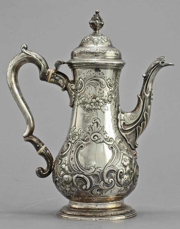 KAFFEKANNA, silver, Simeon Coley, London, 1763, vikt 853 g.