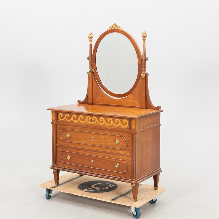 Mirror dresser from CF Jonsson's furniture factory, early 20th century.