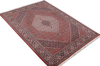 Matta, Bidjar, ca. 245 x 168 cm.