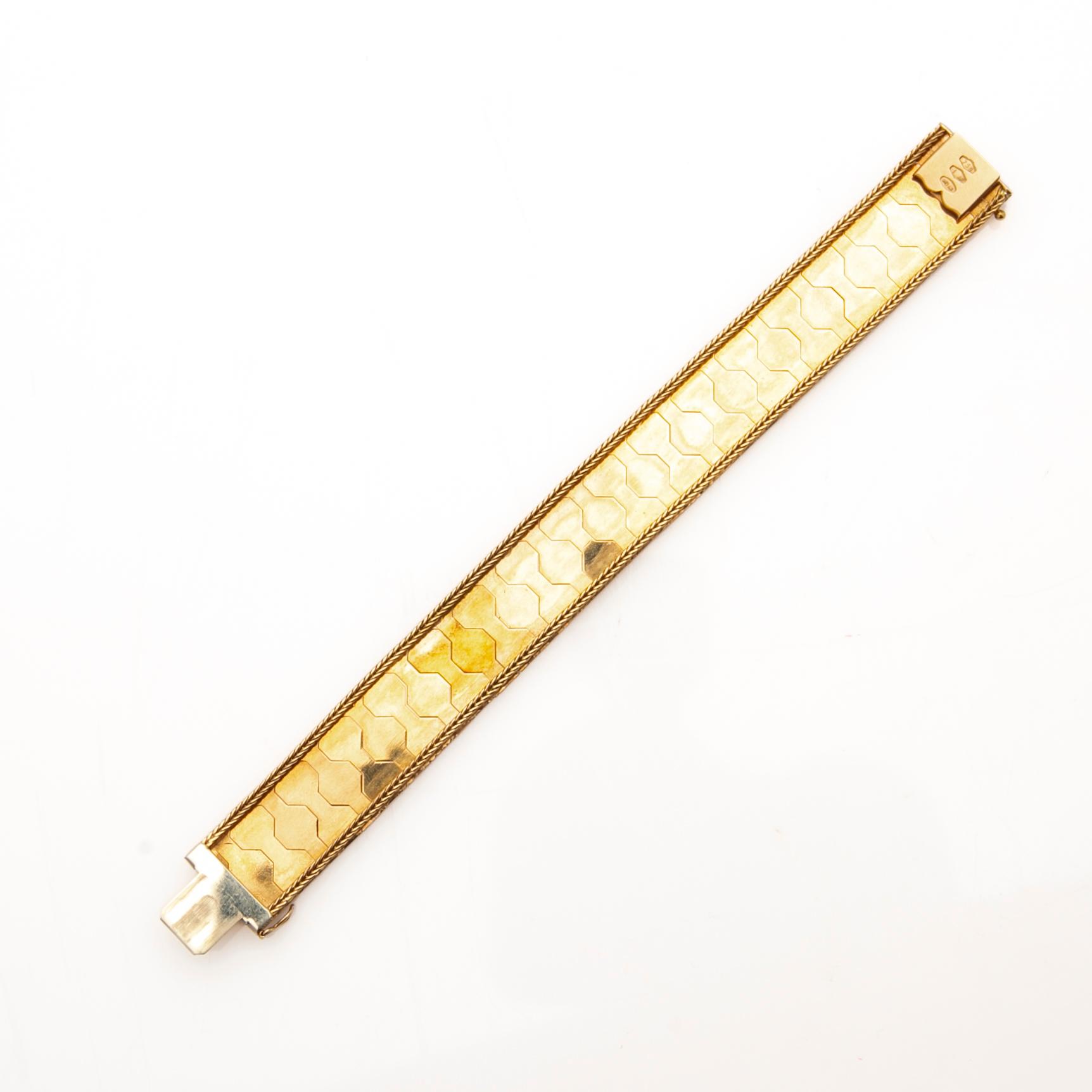 Bracelet, 18K gold, Uno A Erre, Italy.