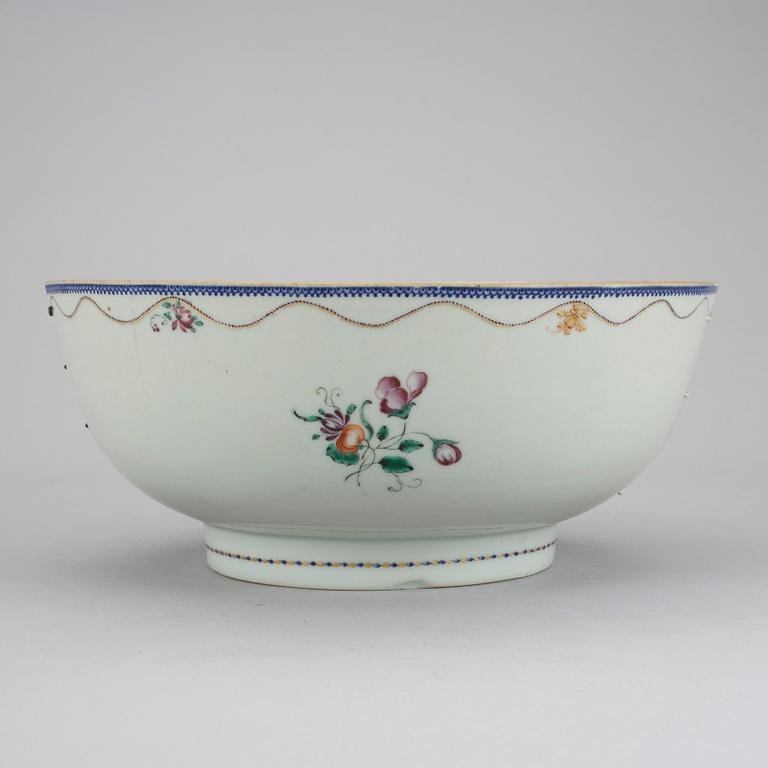 SKÅL, kompaniporslin, Kina, Qianlong (1736-95).