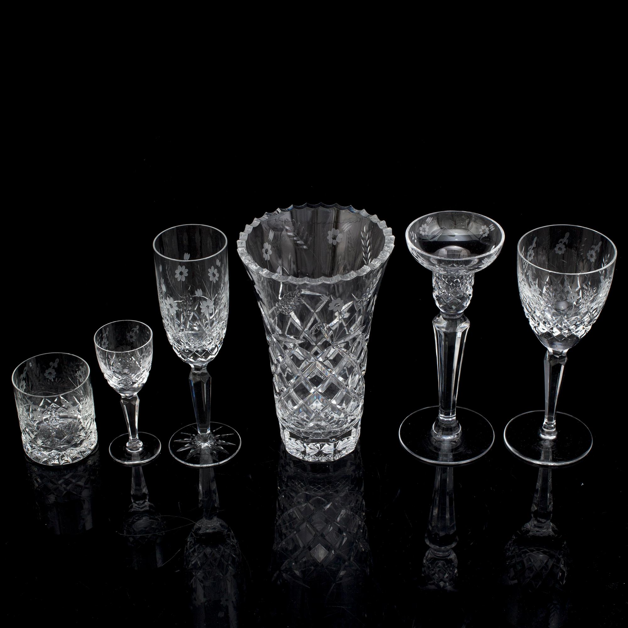 GLASSERVIS, 53 delar, "Haga", Kosta Boda, 1900-talets andra hälft.