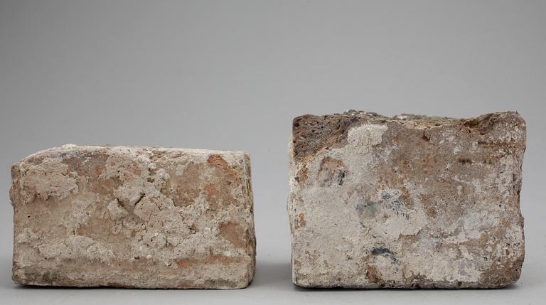 TEGEL, 2 delar, renässans, 1500-tal.