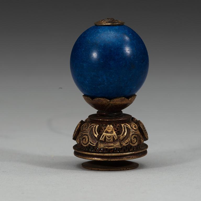 A set of fourteen Mandarin hat buttons, late Qing dynasty (1644-1912).