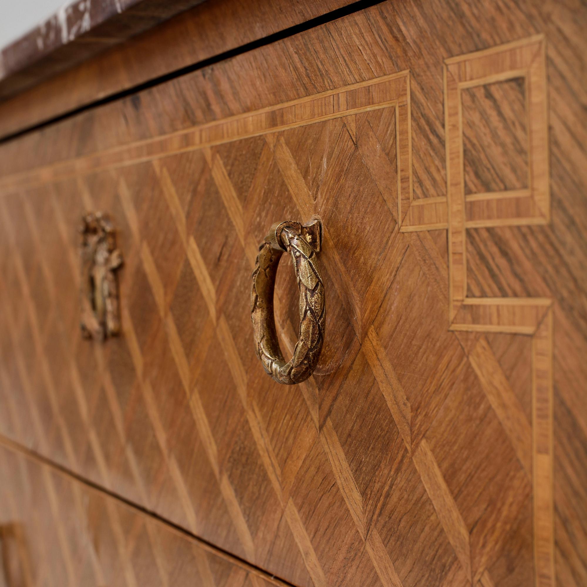 BYRÅ, Gustaviansk stil, 1900-talets första hälft.