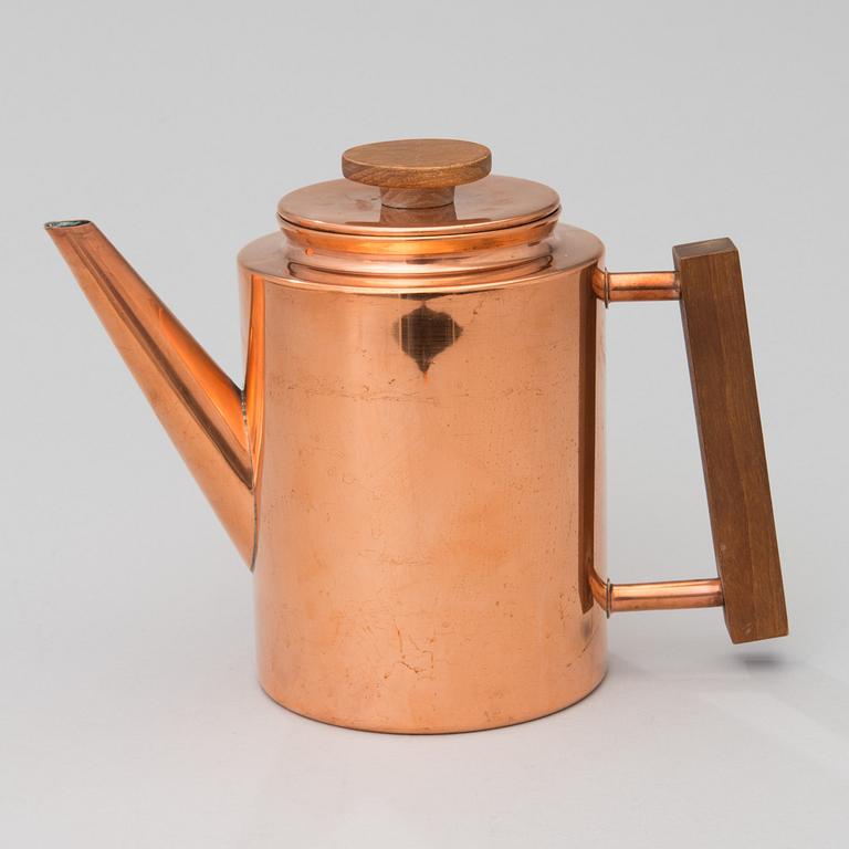 A 1950´s COPPER COFFEE POT by Valaistustyö Ky for Artek.