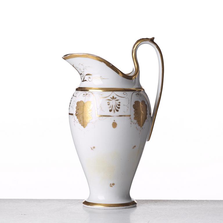 An Empire washing stand, beginning of the 19th century.