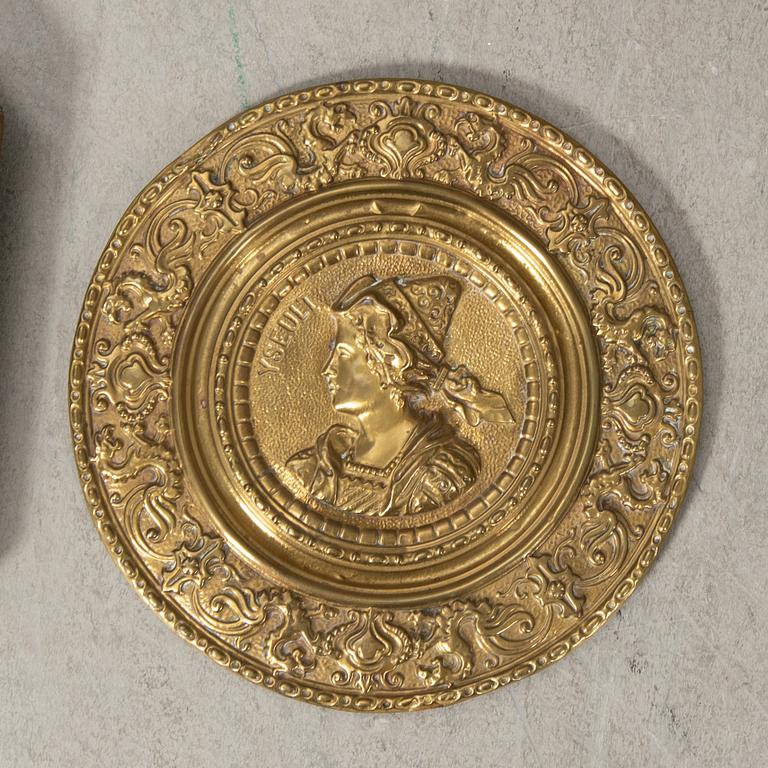 Wall plates 6 pcs Baroque/Renaissance style first half of the 20th century.