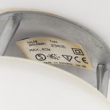 Poul Henningsen, bordslampa, "PH 3/2", Louis Poulsen, Danmark.