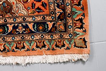 A KASHMAR RUG, 394 x 292 cm.