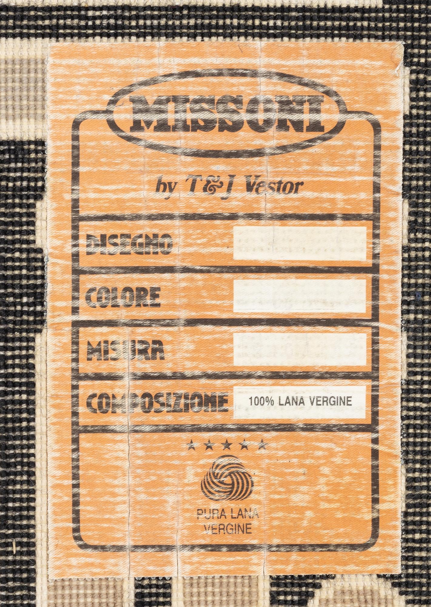 Rug, Missoni, approx. 238 x 165 cm.