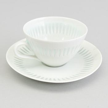 Six items of rice porcelain by Friedel Holzer-Kjellberg, signed Arabia, FHIG, Finland.