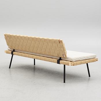 Ilse Crawford, sofa/daybed, "Sinnerlig", IKEA.