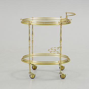 SERVERINGSVAGN, 1900-talets andra hälft.