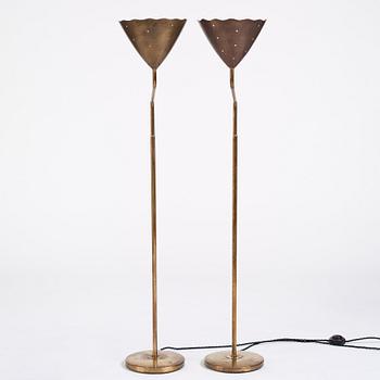 Swedish Modern, ett par golvlampor, up-lights, 1940-tal.