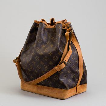 a LOUIS VUITTON "Noé" bag.